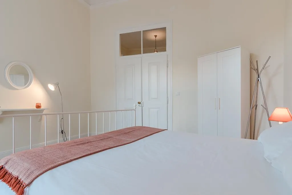 Ferienwohnung Living Stone Lisboa